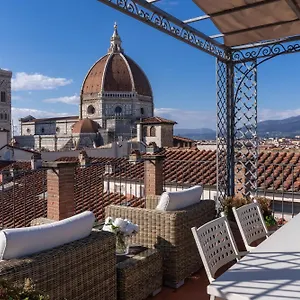 Futura Collection Terrace Apartment