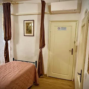 Lovely And Cozy In The Position Apartment